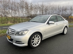 Mercedes-Benz C-klasse - 180 AUT. Avantgarde Schuifkantdak Pdc Navi Stoelverw