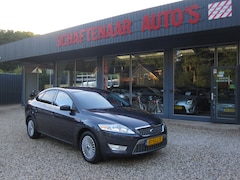 Ford Mondeo - 2.0-16V Limited zeer mooi apk nieuw 12-09-2026