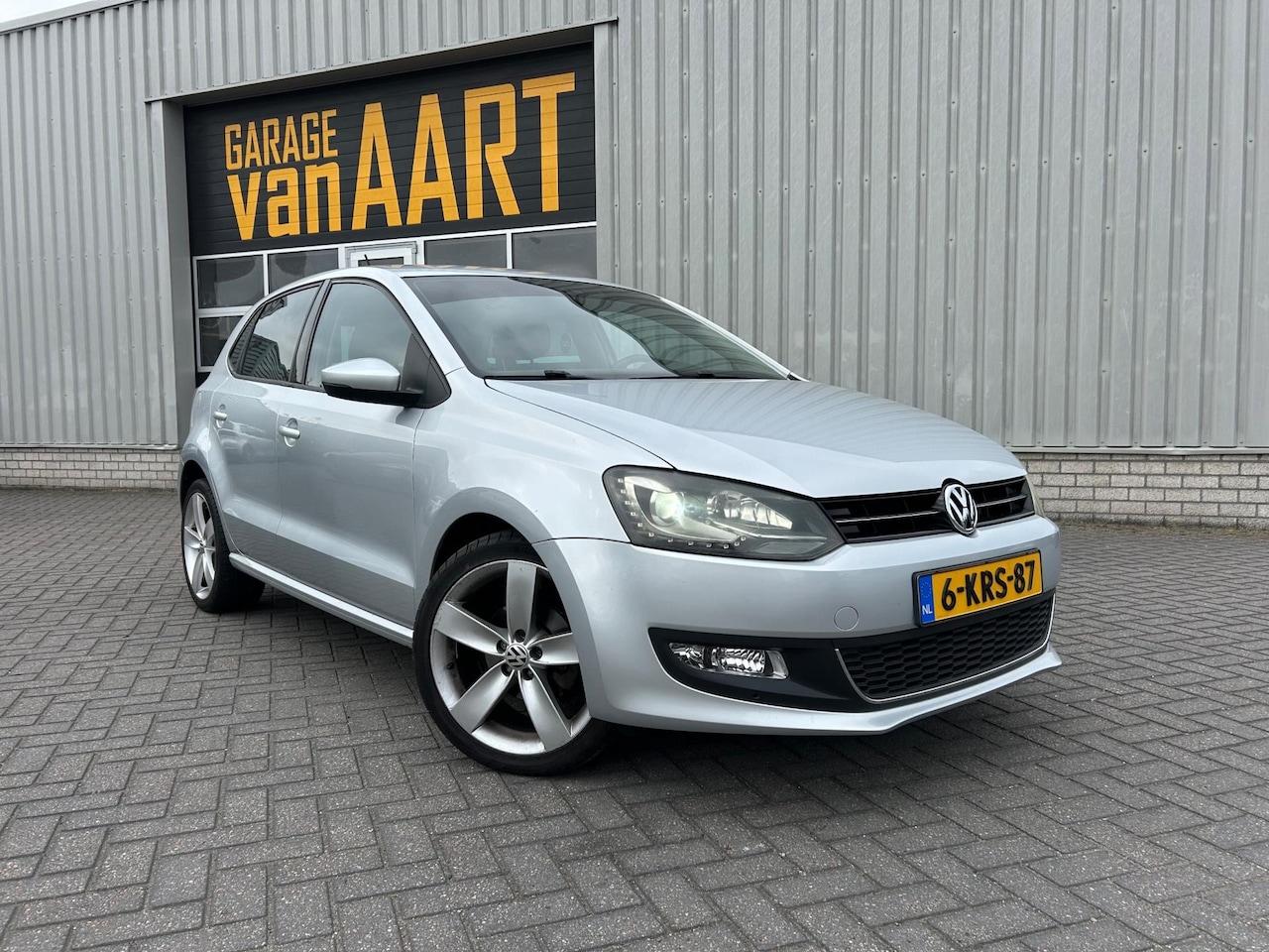 Volkswagen Polo - 1.2 TSI BlueMotion Highline Edition | NAVI | CAMERA | XENON | - AutoWereld.nl
