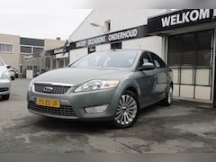 Ford Mondeo - 2.3-16V Titanium / NAvi / CruiseControl / Parkeersensoren/ Climate control