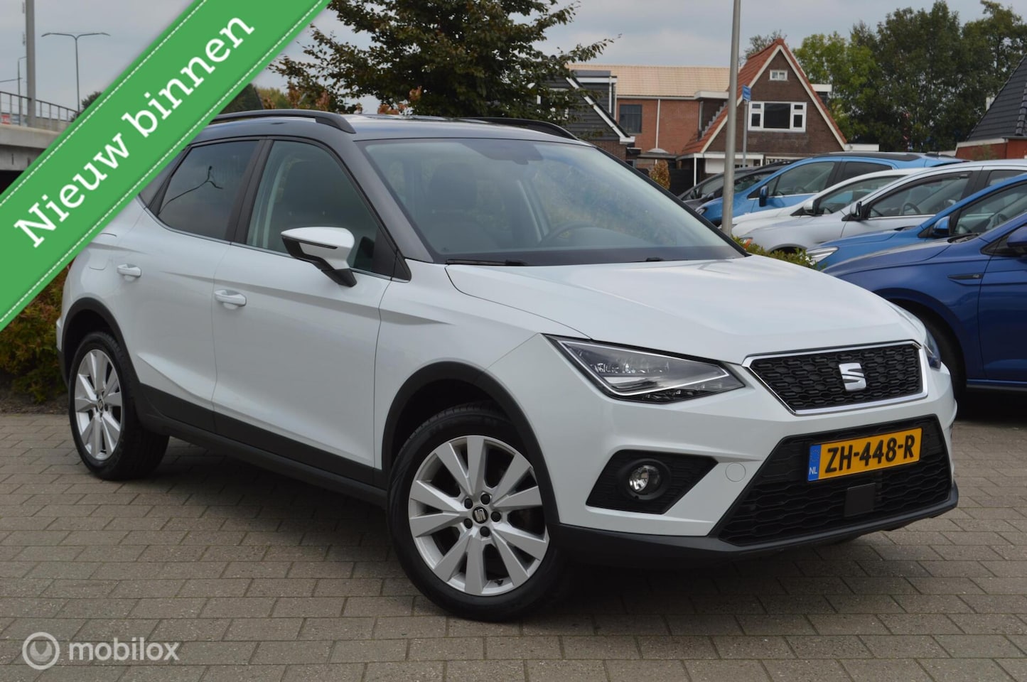 SEAT Arona - 1.0 TSI Style Business | AUTOMAAT | NAvi | Led - AutoWereld.nl