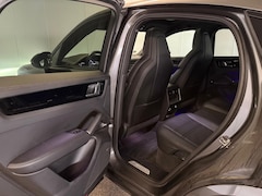 Porsche Cayenne Coupé - 3.0 E-Hybrid-PANO-HEAD UP-LUCHTV.-STOELEN 18 VOUDIG-ACC-4 WIELSTURING-COMPLEET