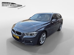 BMW 3-serie Touring - 318i M Sport