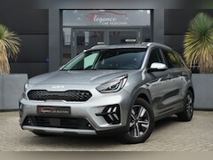 Kia Niro - 1.6 GDi Hybrid ExecutiveLine 141pk Schuif-/kanteldak/Stoelverwarming/JBL