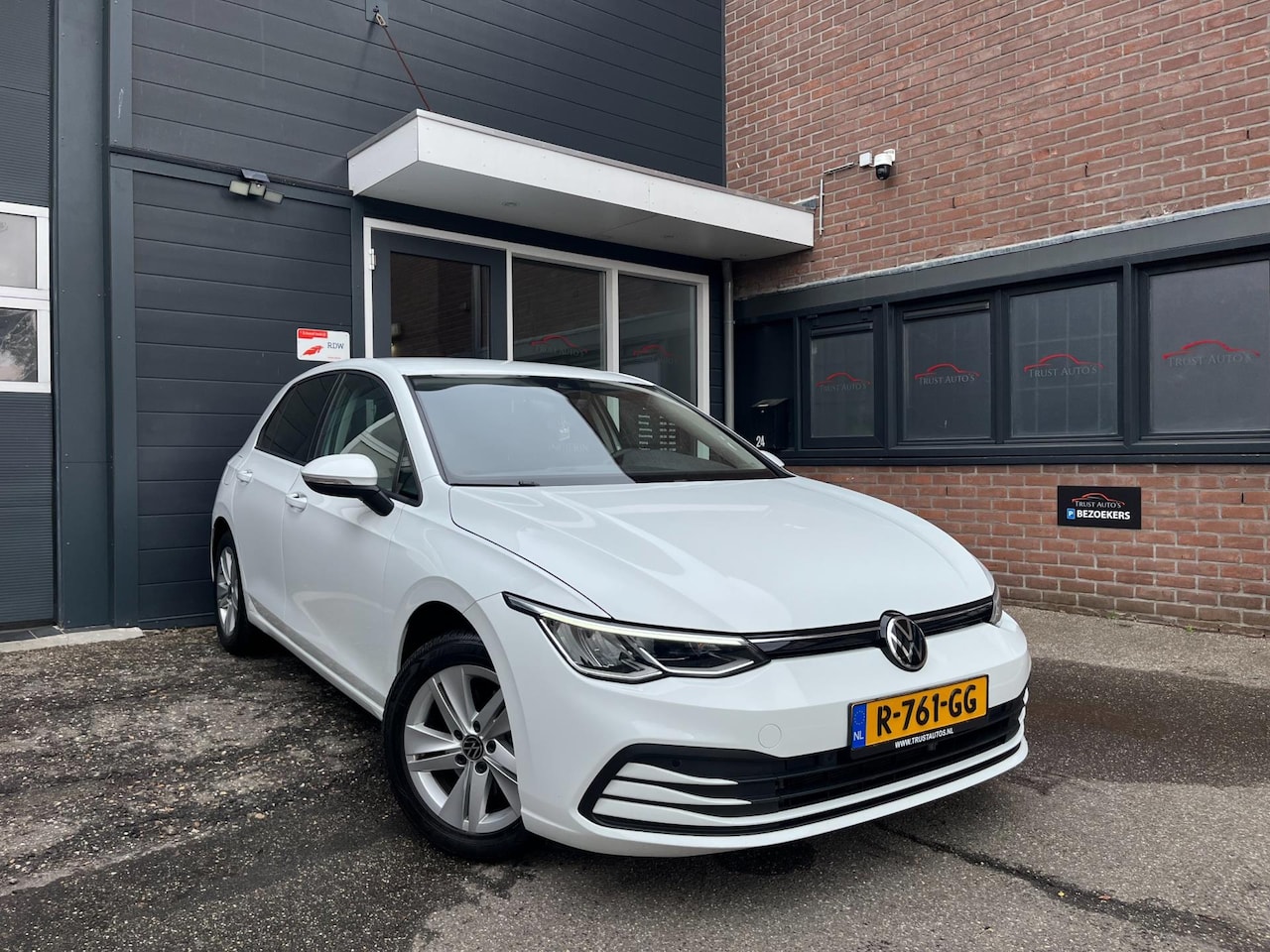 Volkswagen Golf - 2.0 TDI Style 150PK|Automaat|Carplay|Sfeerverlichting - AutoWereld.nl