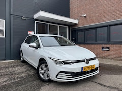 Volkswagen Golf - 2.0 TDI Style 150PK|Automaat|Carplay|Sfeerverlichting