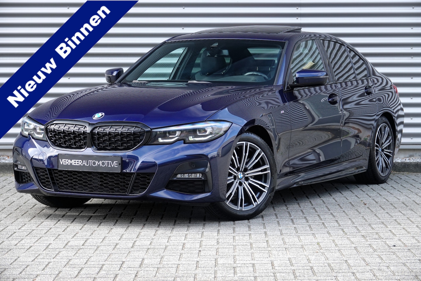 BMW 3-serie - 318i Business Edition M-Sport | Schuifdak | Camera | Carplay | Sfeer | - AutoWereld.nl