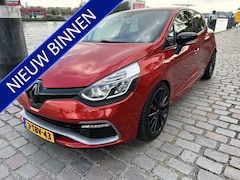 Renault Clio - 1.6 R.S. Navi Airco/ecc Akra | Nieuwstaat