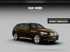 BMW X1 - xDrive28i E84 Upgrade Edition | 2e eigenaar | 245 pk | Automaat | Leer | Sportstoelen | Cr