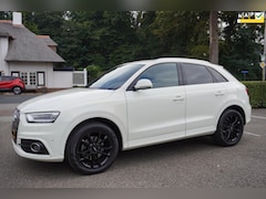 Audi Q3 - 2.0 TFSI quattro S Edition S-Line Automaat Trekhaak Lm Velgen