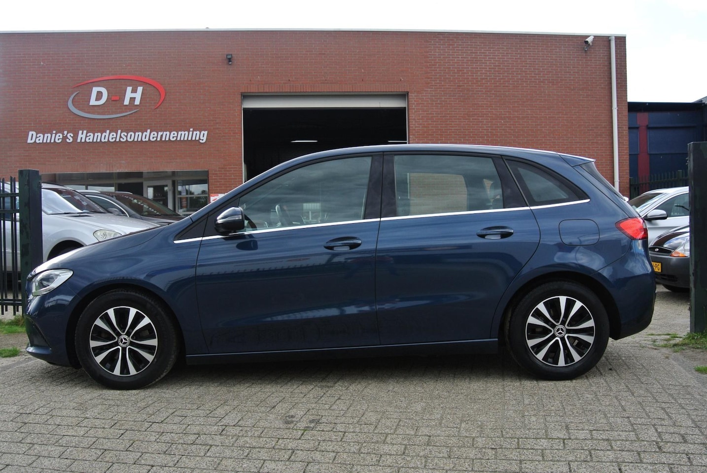 Mercedes-Benz B-klasse - 180 Business Solution airco automaat inruil mogelijk nap - AutoWereld.nl