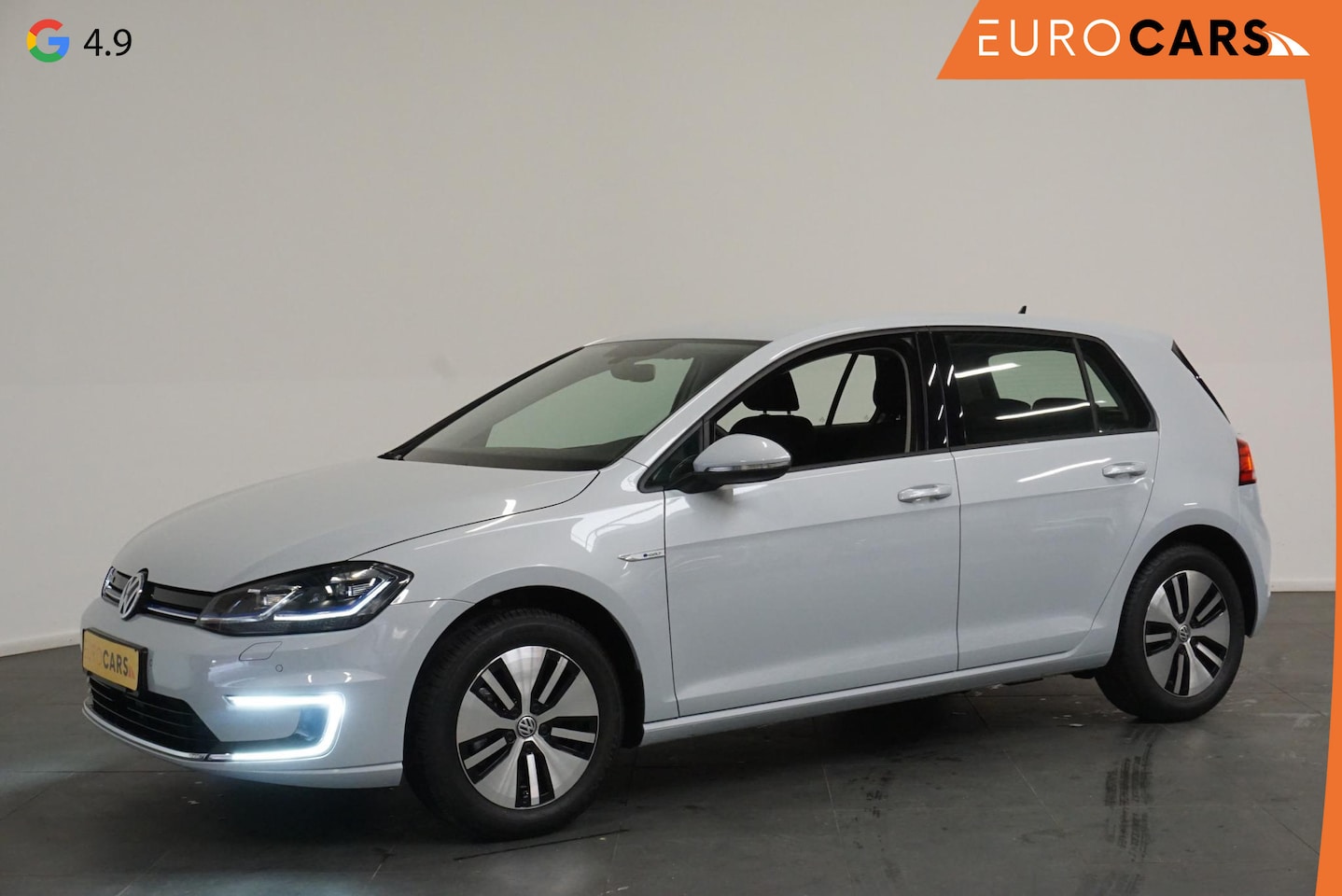 Volkswagen e-Golf - e-Golf Navigatie Climate Control Parkeer sensoren V+A Privacy Glass - AutoWereld.nl