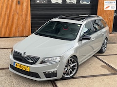 Skoda Octavia Combi - 2.0 TSI RS Pano Cruise Clima Canton audio leder carbon