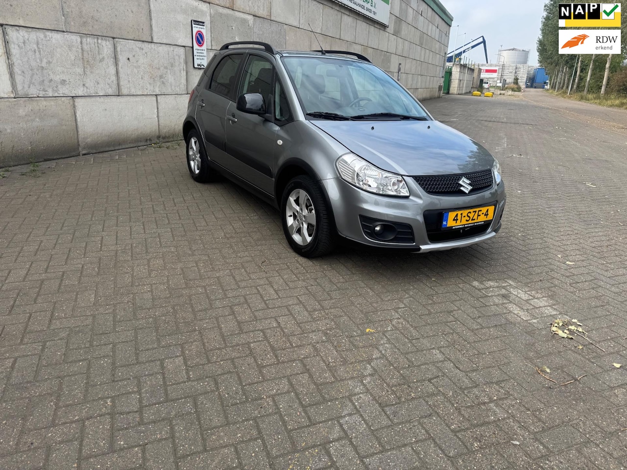 Suzuki SX4 - 1.6 Exclusive 1.6 Exclusive,AUTOMAAT,AIRCO,HOGE INSTAP - AutoWereld.nl