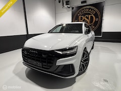 Audi Q8 - 55 TFSI e S Competition Headup B&O trhaak 22" sfeerv