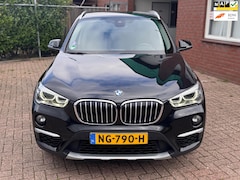 BMW X1 - SDrive18i Centennial Executive trekhaak