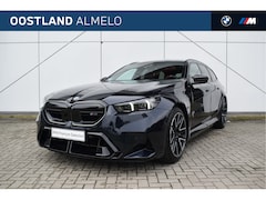 BMW 5-serie Touring - M5 Automaat / Panoramadak / Trekhaak / Stoelventilatie / Parking Assistant Professional /