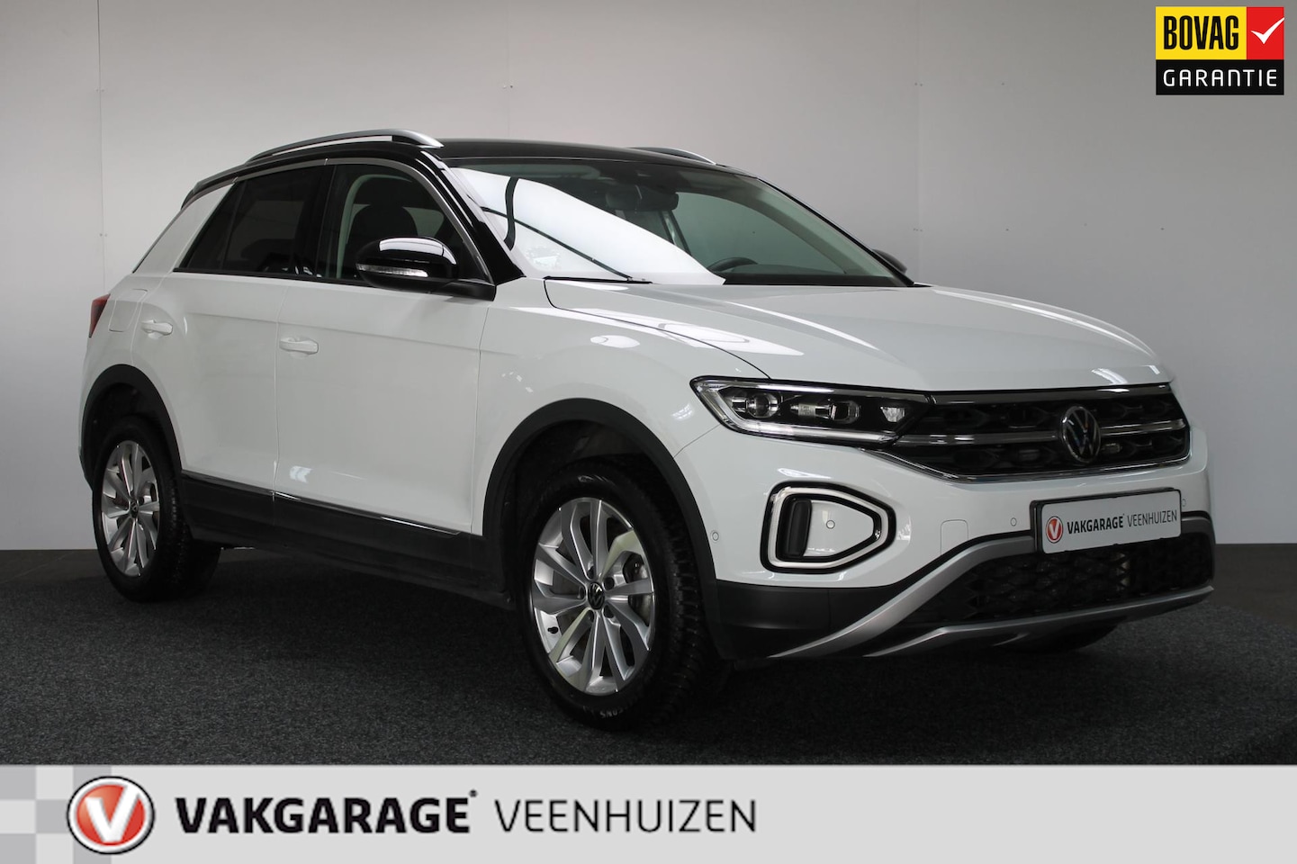 Volkswagen T-Roc - 1.5 TSI Life Edition|Rijklaar prijs|Afn. Trekhaak|ACC|Carplay|Navi| - AutoWereld.nl