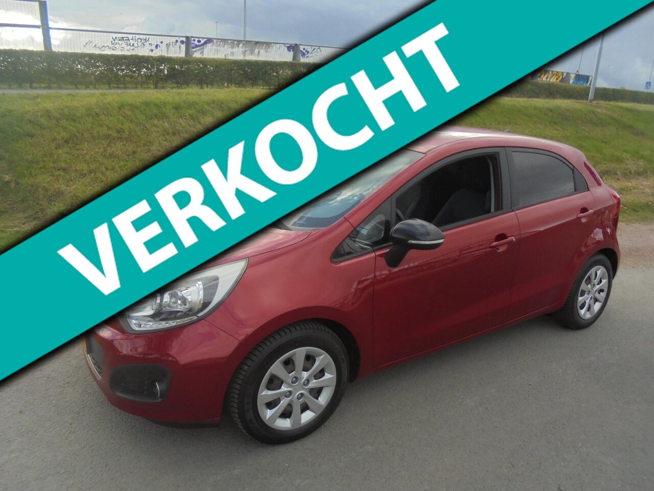 Kia Rio - Kia rio 1.2 benzine 5 deurs airco trekhaak 38.000km - AutoWereld.nl
