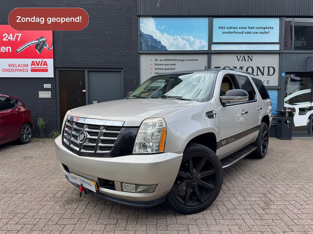 Cadillac Escalade - AWD - AutoWereld.nl