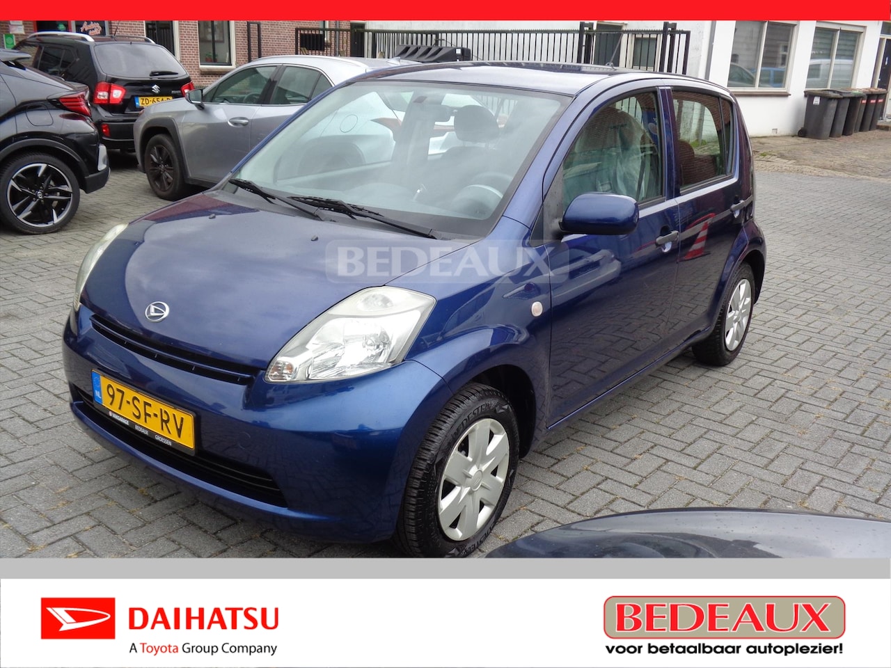 Daihatsu Sirion - 1.3 Comfort bij Daihatsu dealer met 6 maanden garantie, en dealeronderhoud ! - AutoWereld.nl