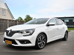 Renault Mégane - 1.3 TCe Bose 140PK Parelmoer|Leder|Blindspot