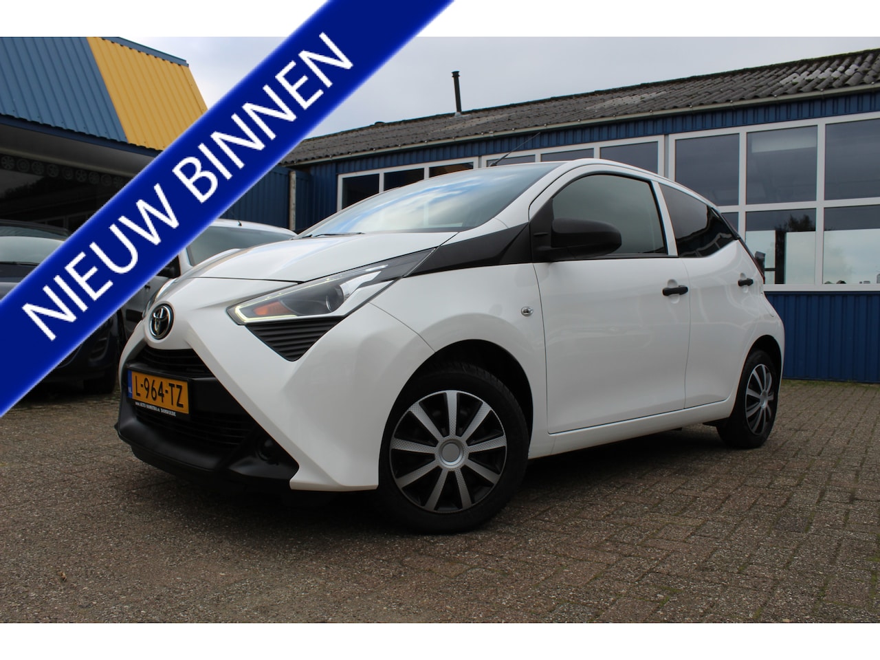 Toyota Aygo - 1.0 VVT-i "X-Fun"  Airco - 5 Deurs - AutoWereld.nl