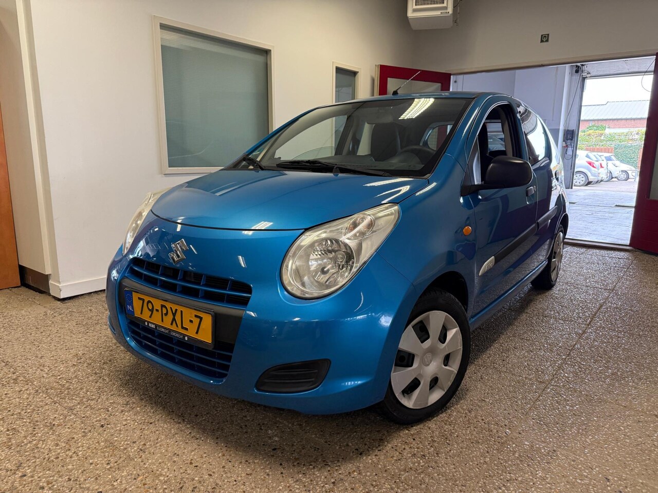 Suzuki Alto - 1.0 Comfort Plus airco | Trekhaak - AutoWereld.nl