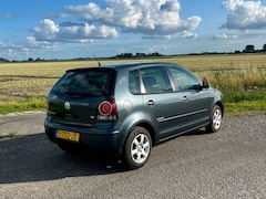Volkswagen Polo - 1.2-12V Trendline