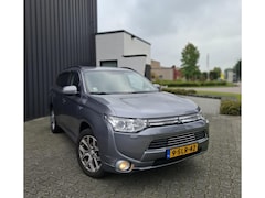 Mitsubishi Outlander - 2.0 PHEV Instyle