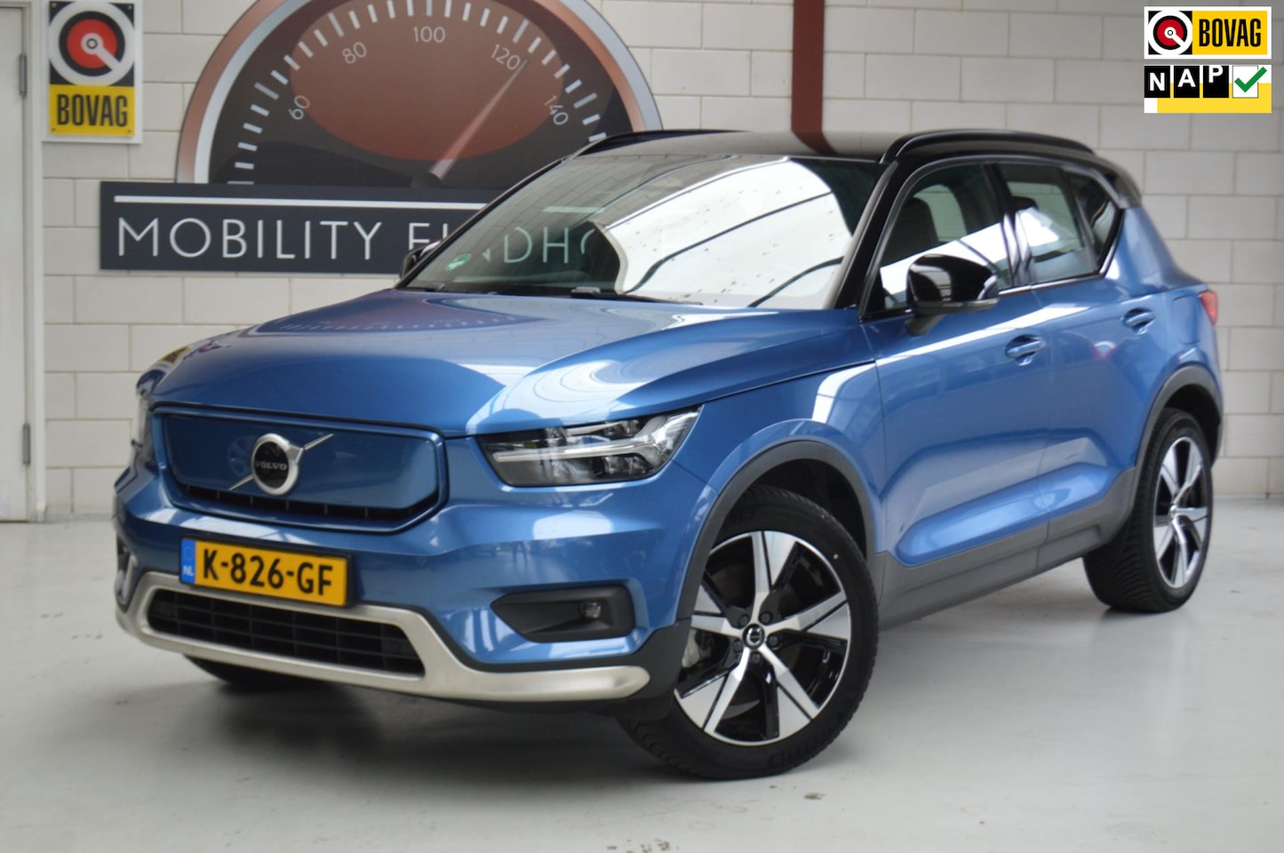 Volvo XC40 - Recharge P8 AWD R-Design Recharge P8 AWD R-Design, 1e eig, Dealeronderh, incl. BTW, All-season banden - AutoWereld.nl