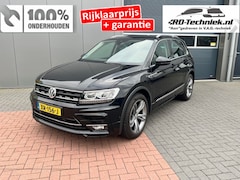 Volkswagen Tiguan - 1.5 TSI 150pk DSG ACT R-Line Highline Virtual cockpit, Led , Stoelverwarming , PDC , Achte