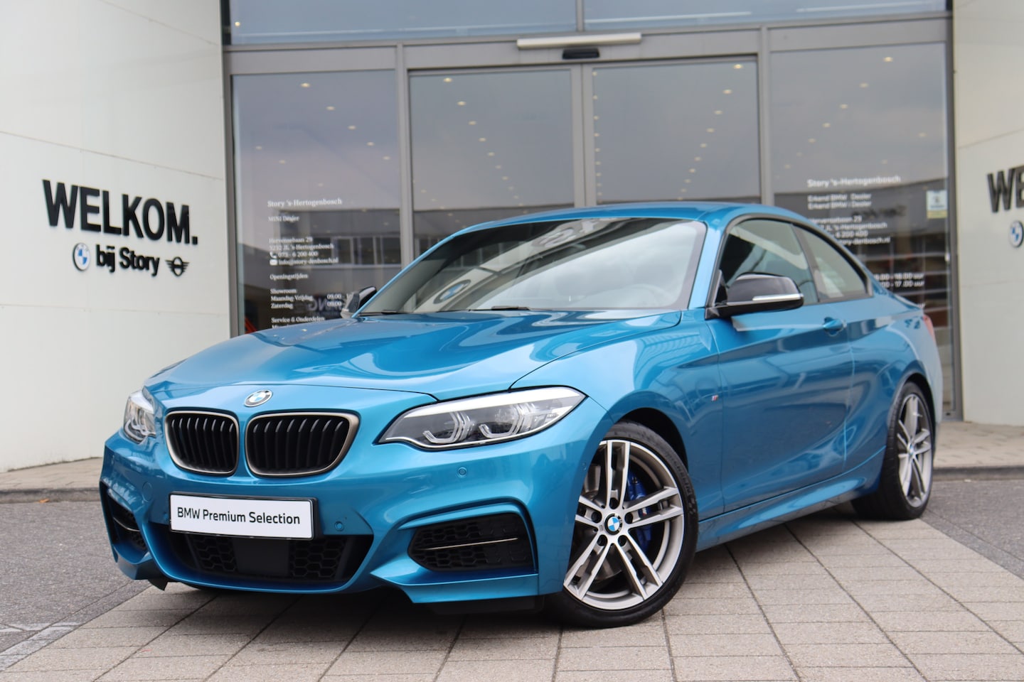 BMW 2-serie Coupé - M240i xDrive High Executive Automaat / Sportstoelen / Active Cruise Control / Achteruitrij - AutoWereld.nl