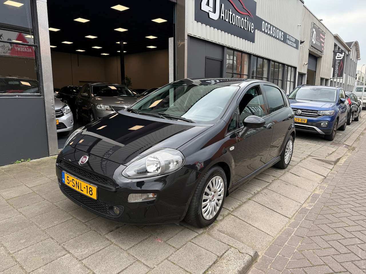 Fiat Punto Evo - 0.9 TwinAir Lounge 0.9 TwinAir Lounge - AutoWereld.nl