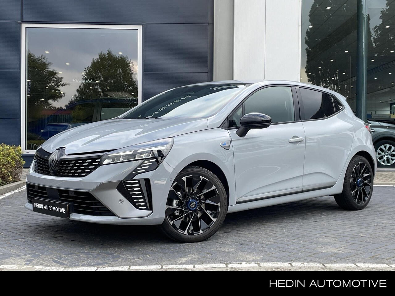 Renault Clio - Full Hybrid 145 esprit Alpine | Adapt Cruise | 360 Camera | Climate Control | Sportstoelen - AutoWereld.nl