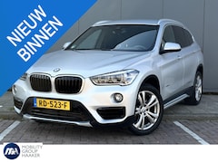 BMW X1 - sDrive18i Executive Navigatie I Achteruitrijcamera I Parkeer sensoren achter I Automatisch