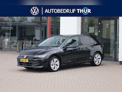 Volkswagen Golf - 1.5 eHybrid Life Edition 204PK / 150kW, Achteruitrijcamera, stoel- en stuurwiel verwarming