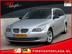 BMW 5-serie Touring - 523i Executive AUTOMAAT PANO/NAVI/LEDER/CRUISE | NETTE AUTO