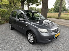Mazda 2 - 2 1.4i Exclusive (Airco, Trekhaak)