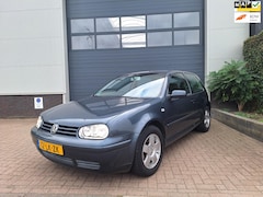Volkswagen Golf - |1.6-16V FSI Ocean | Airco | Leuke kilometerstand | Cruise control |