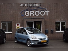 Honda Jazz - 1.4 STYLE AUTOMAAT/TREKHAAK/CLIMATE