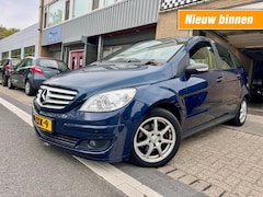 Mercedes-Benz B-klasse - B 200 AUT XENON CLIMA N. ONDERHOUDSBEURT RIJDT GOED APK 7-2026