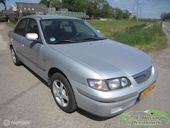 Mazda 626 - 1.8i LX met Leer zeer nette auto