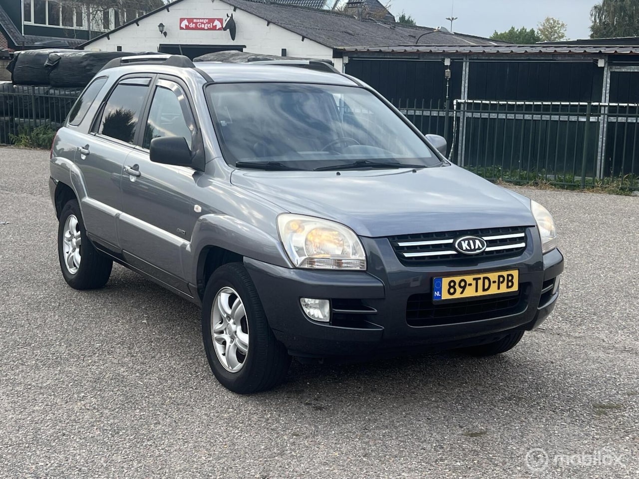 Kia Sportage - 2.7 V6 Adventure 4WD 2.7 V6 Adventure 4WD - AutoWereld.nl