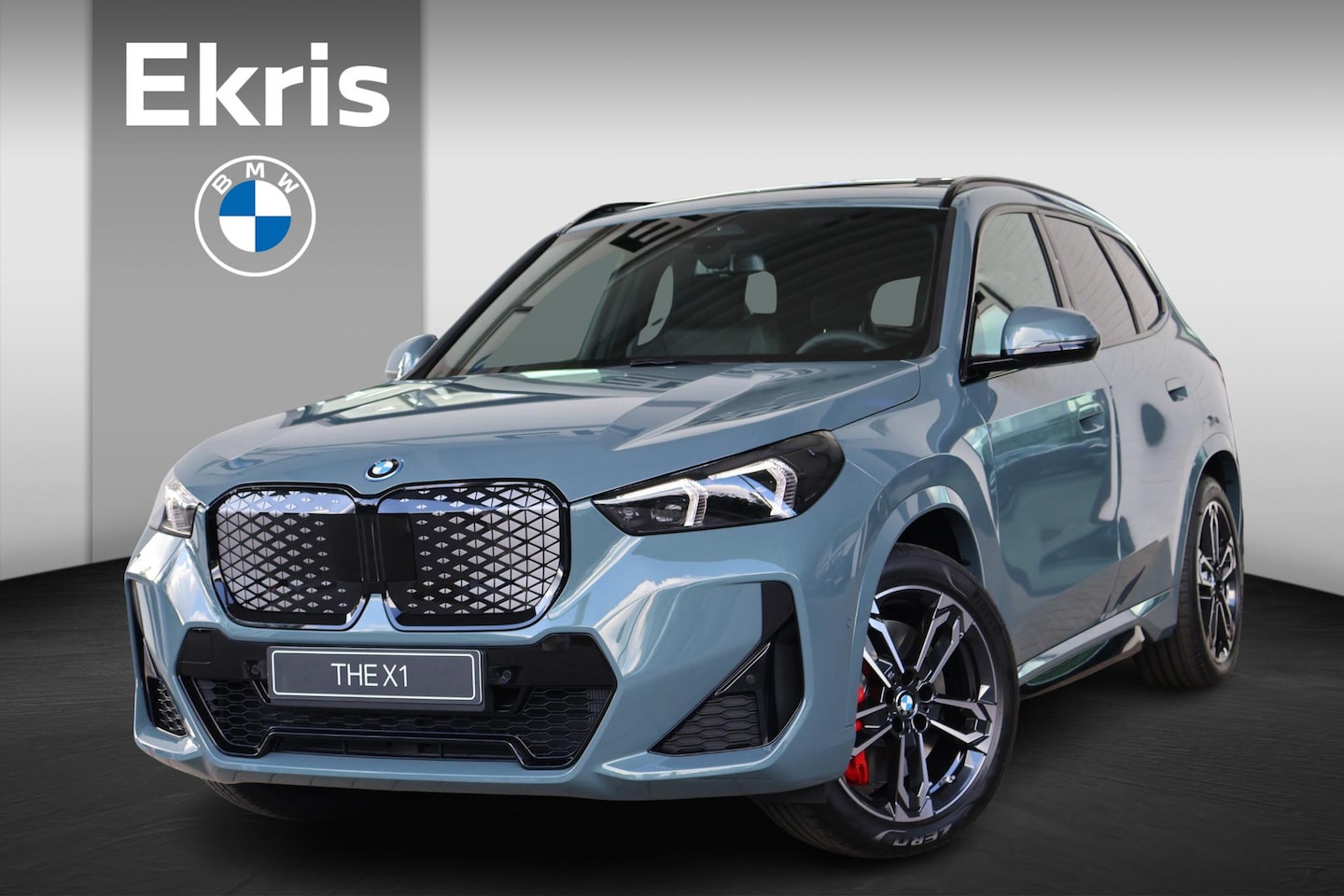 BMW iX1 - xDrive30 M Sport Edition | M Sportpakket Pro | Premium Pack | Travel Pack - AutoWereld.nl