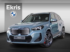 BMW iX1 - xDrive30 M Sport Edition | M Sportpakket Pro | Premium Pack | Travel Pack