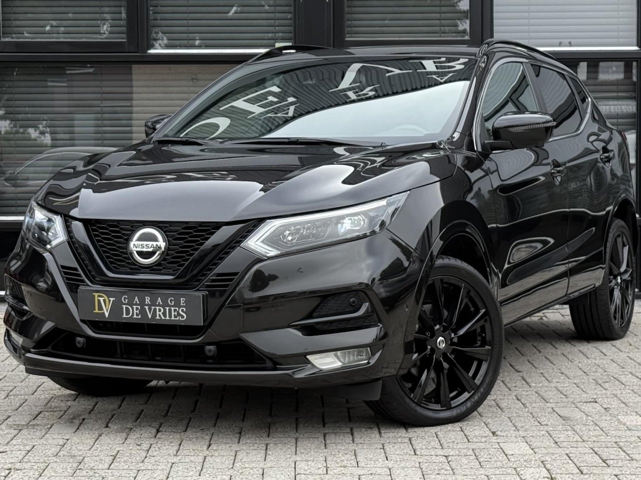Nissan Qashqai - 1.3 DIG-T N-Tec Black Aut ACC Lane Full Option Garantie - AutoWereld.nl