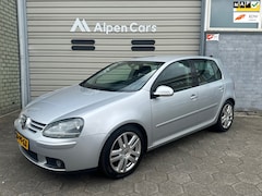 Volkswagen Golf - 1.6 FSI Sportline Eerste eigenaar / AC / Cruise controle / NAP / APK 10-2026