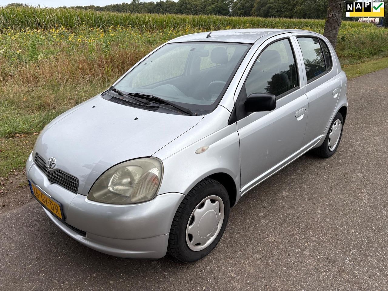 Toyota Yaris - 1.3-16V VVT-i Luna Stuurbekrachtiging/APK/5Bak - AutoWereld.nl