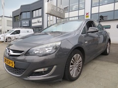 Opel Astra - 1.4 Turbo Cosmo sedan nl auto veel opties